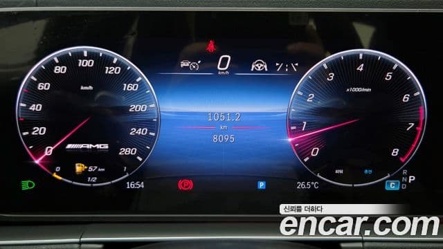 Mercedes-Benz GLE-Class 2025 — Şəkil 9/18