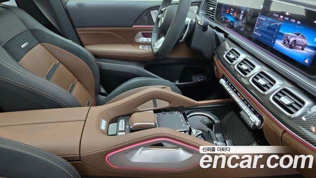 Mercedes-Benz GLE-Class 2025 — Фото 8/18