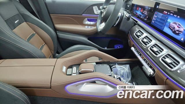 Mercedes-Benz GLE-Class 2025 — Photo 2/18
