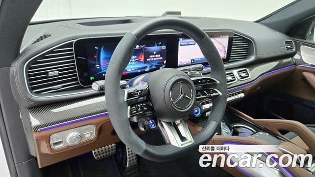 Mercedes-Benz GLE-Class 2025 — Photo 7/18