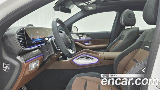 Mercedes-Benz GLE-Class 2025 — Photo 14/18