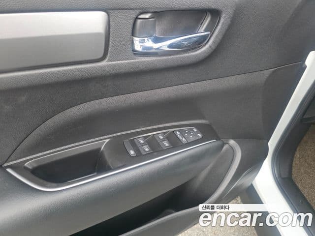 Renault Samsung QM6 2022 — ფოტო 5/20