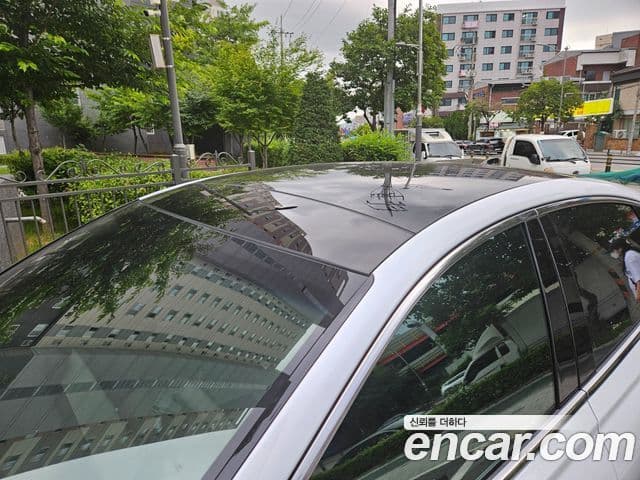 Genesis G80 2025 — ფოტო 13/14