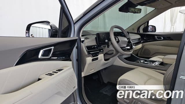 Kia Carnival 2024 — Фото 10/20