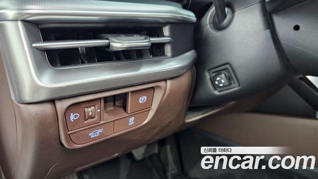 Hyundai Grandeur 2022 — Şəkil 17/20