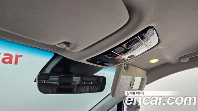 Hyundai Grandeur Hybrid 2022 — Şəkil 31/32