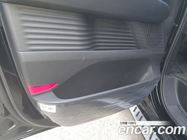 Hyundai Staria 2026 — ფოტო 8/20