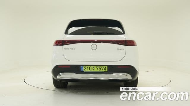 Mercedes-Benz EQS SUV 2024 — ფოტო 17/18