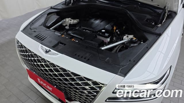 Genesis GV80 2022 — ფოტო 6/20