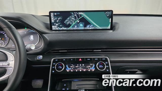 Genesis GV80 2022 — ფოტო 13/20