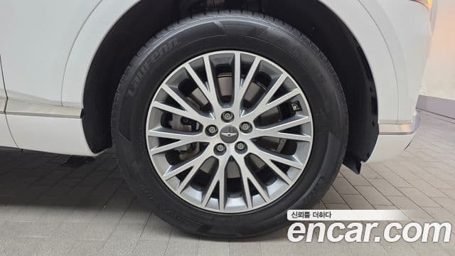 Genesis GV80 2022 — Photo 33/33