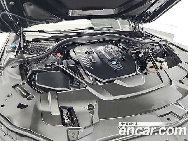 BMW 7 Series 2020 — ფოტო 10/20