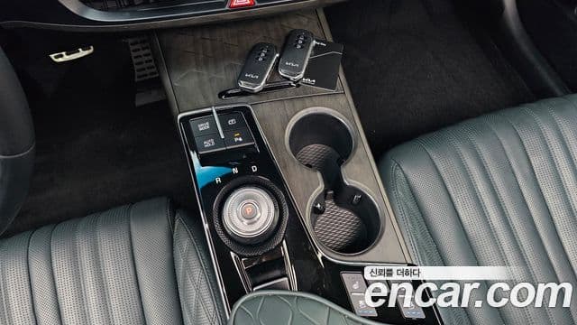 Kia K8 2023 — ფოტო 9/20