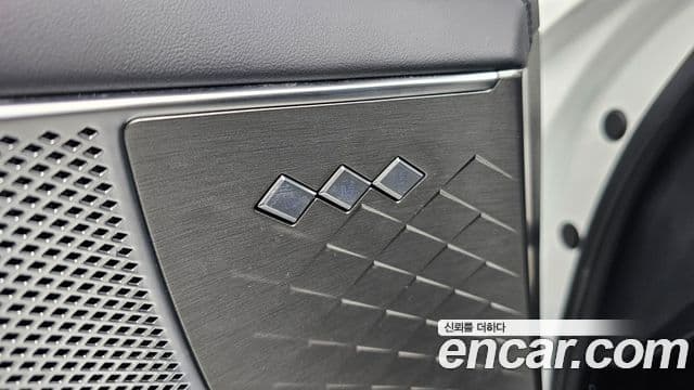 Kia K8 2023 — Photo 6/31