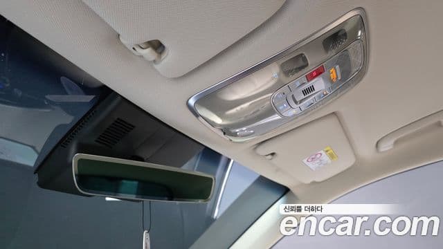 Genesis GV70 2024 — ფოტო 19/20