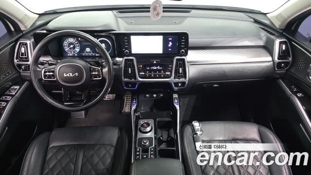 Kia Sorento 2023 — ფოტო 7/20