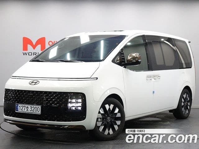 Hyundai Staria 2025 — Şəkil 10/20