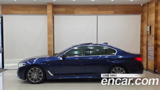 BMW 5 Series 2020 — ფოტო 5/20