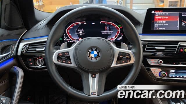 BMW 5 Series 2020 — ფოტო 9/20