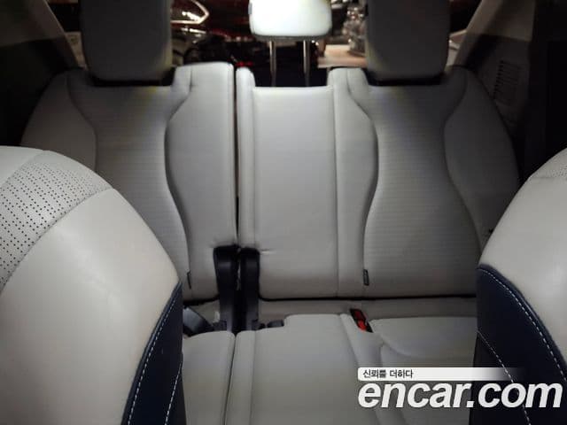 Kia Carnival 2024 — Фото 6/8