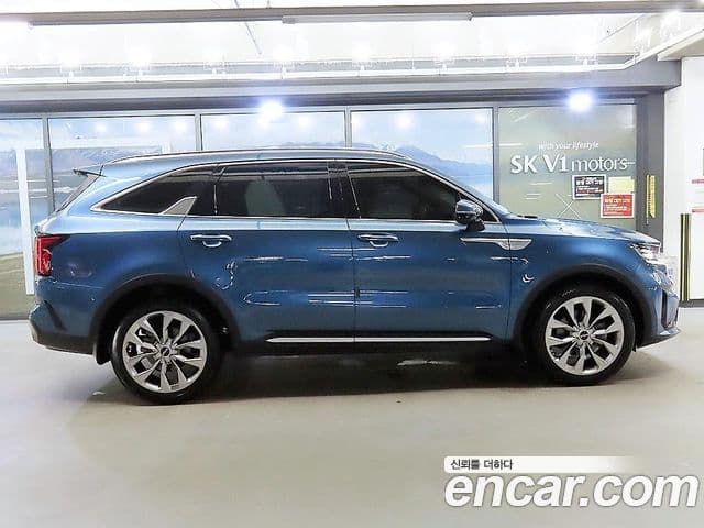 Kia Sorento 2022 — ფოტო 2/20