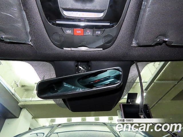 Kia Sorento 2022 — ფოტო 13/20