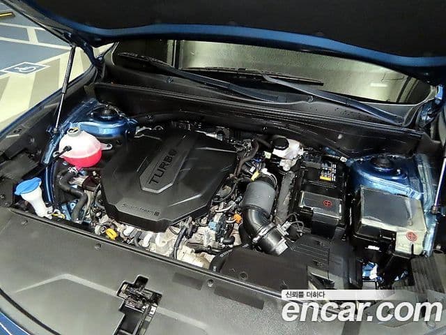 Kia Sorento 2022 — ფოტო 19/20