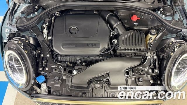 Mini Cooper S Clubman 2024 — Фото 5/20