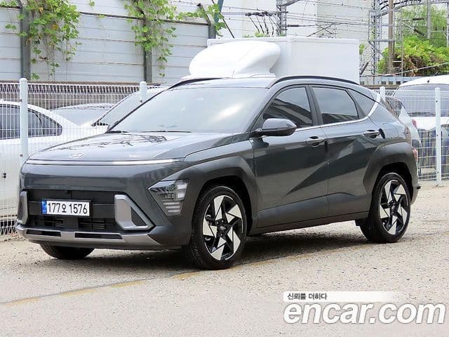 Hyundai Kona 2025 — Фото 1/20