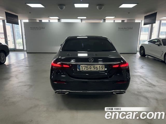 Mercedes-Benz E-Class 2021 — Şəkil 3/17