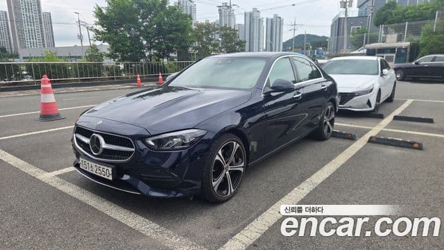 Mercedes-Benz C-Class 2023 — ფოტო 3/5