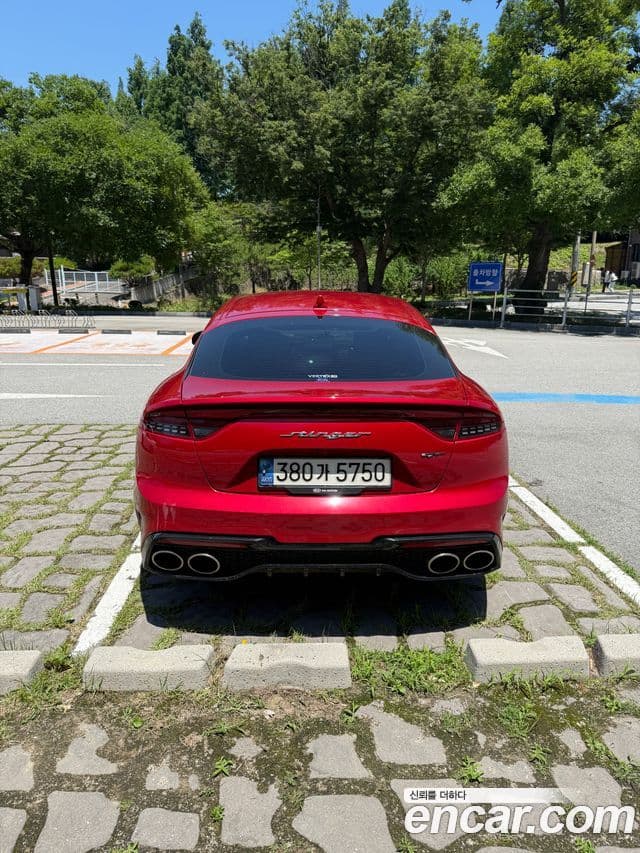 Kia Stinger 2021 — Фото 4/9