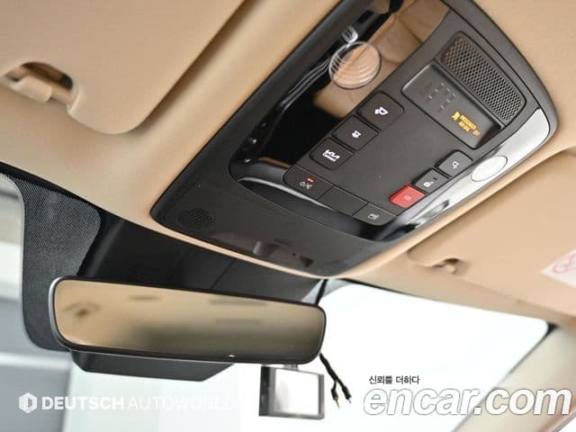 Kia Carnival 2022 — Şəkil 17/20