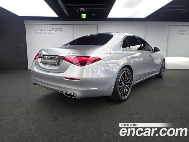 Mercedes-Benz S-Class 2025 — ფოტო 1/18