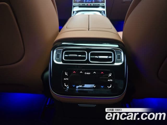 Mercedes-Benz S-Class 2025 — ფოტო 15/18