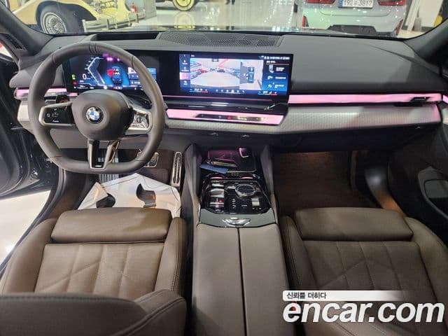 BMW 5 Series 2025 — Şəkil 6/16