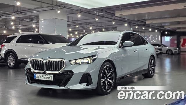 BMW 5 Series 2025 — Photo 3/12