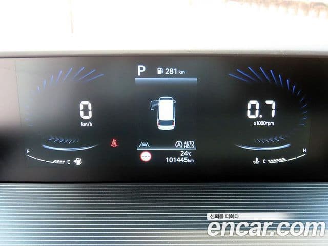 Hyundai Staria 2022 — Фото 7/19