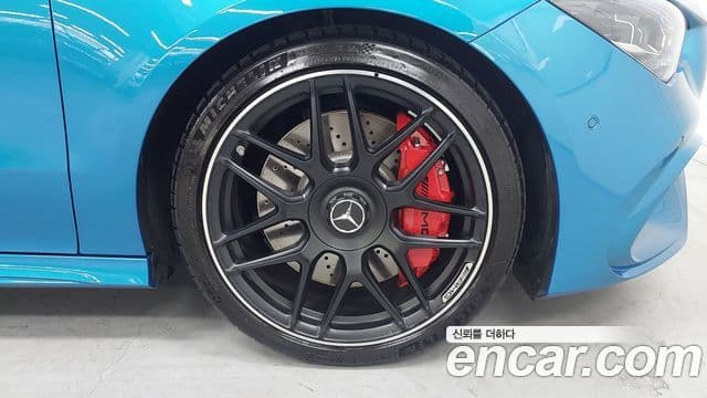 Mercedes-Benz CLA-Class 2025 — ფოტო 4/17