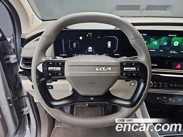 Kia Carnival 2025 — Şəkil 11/20
