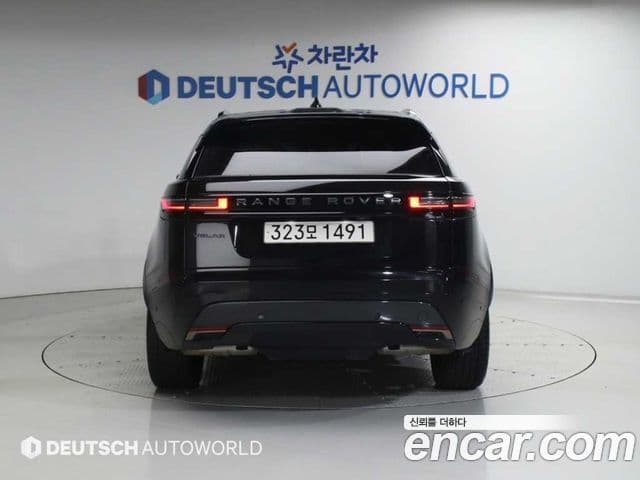 Land Rover Range Rover Velar 2025 — Photo 4/20