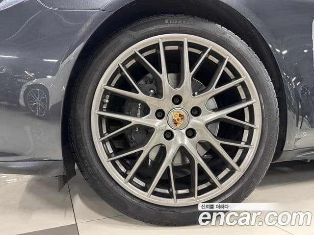 Porsche Panamera 2022 — Şəkil 15/20