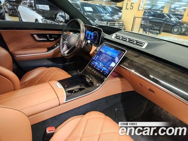 Mercedes-Benz S-Class 2022 — Фото 8/20