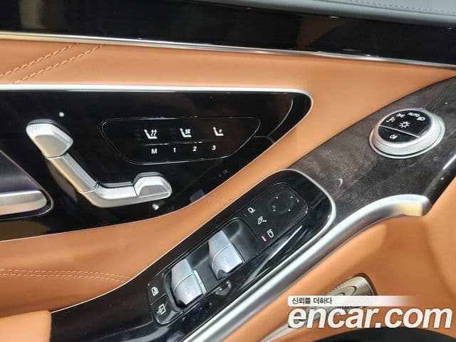 Mercedes-Benz S-Class 2022 — Фото 17/20