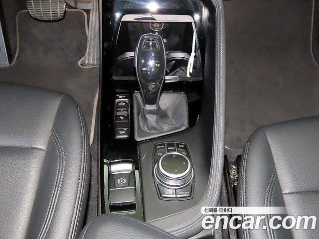 BMW X1 2022 — Photo 15/20
