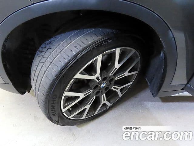 BMW X1 2022 — Photo 20/20