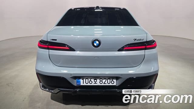 BMW 7 Series 2025 — ფოტო 16/20