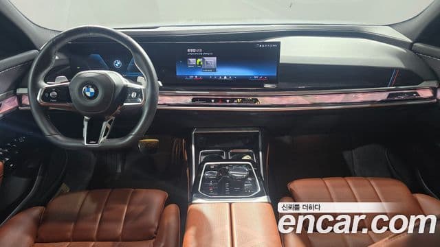 BMW 7 Series 2025 — ფოტო 12/20