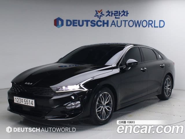 Kia K5 2023 — Şəkil 10/20