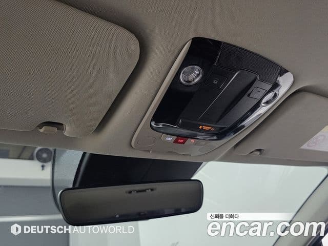 Kia K5 2023 — Şəkil 18/20